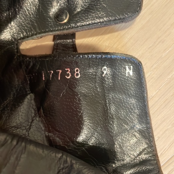 Suede ankle boots - Picture 8 of 9